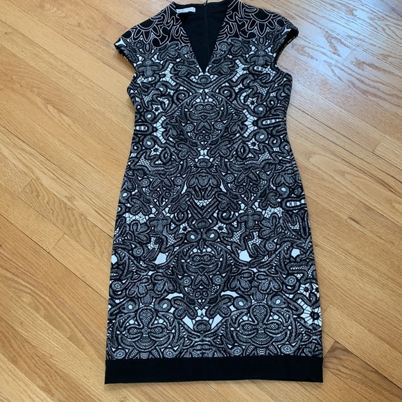 👗 Women’s dress, size 8 - Picture 5 of 11